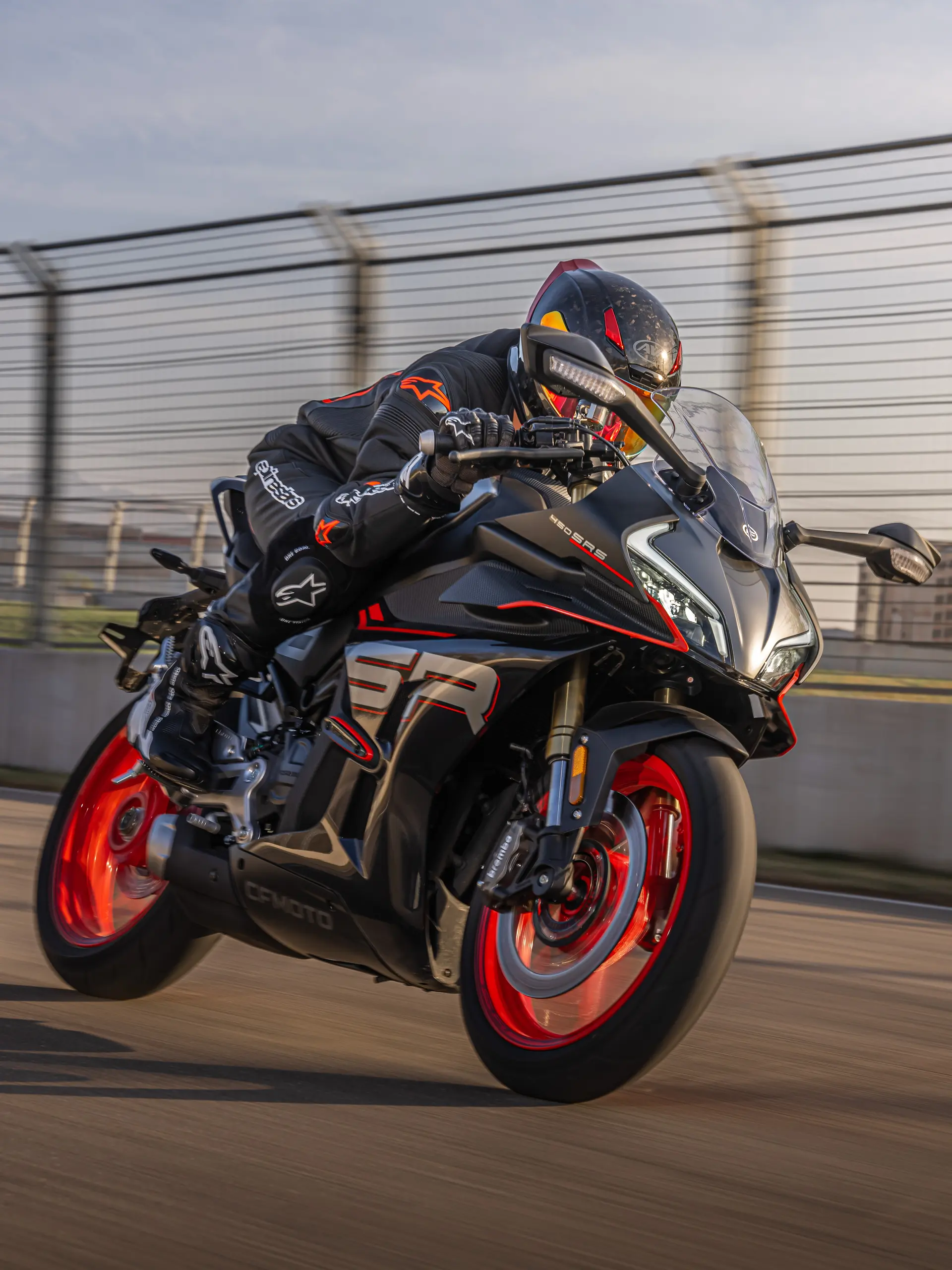 CFMOTO 450SR S