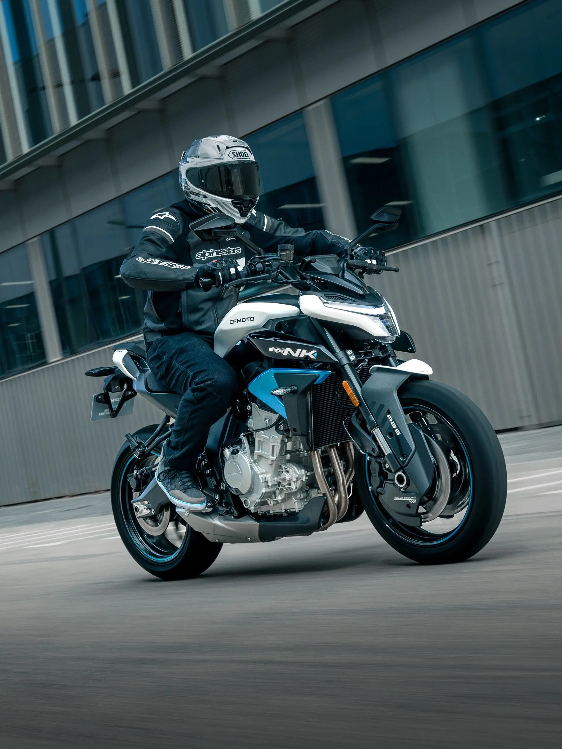 Ant dviejų ratų | CFMOTO 675NK