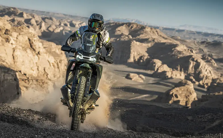 CFMOTO_1000MT-X_Outdoors_7